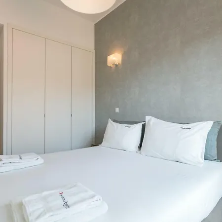 Apartment Flh Restauradores Modern