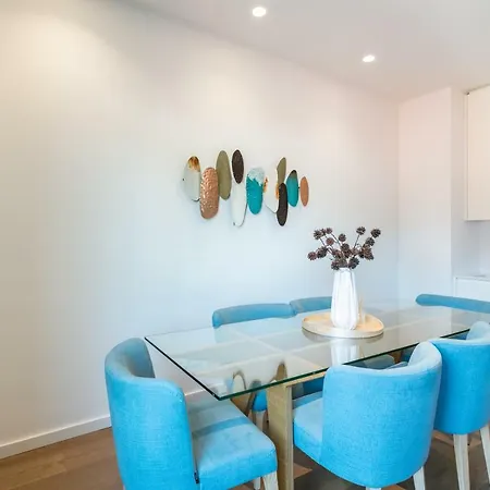 Flh Restauradores Modern